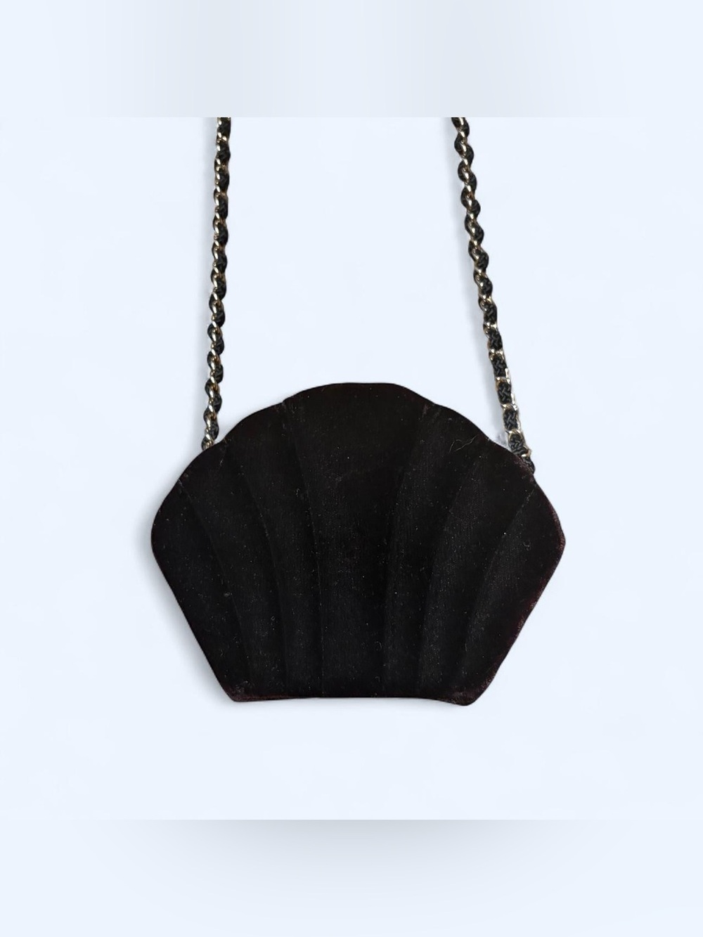 Mermaid Whimsigoth Velvet Shell Purse by Magid!